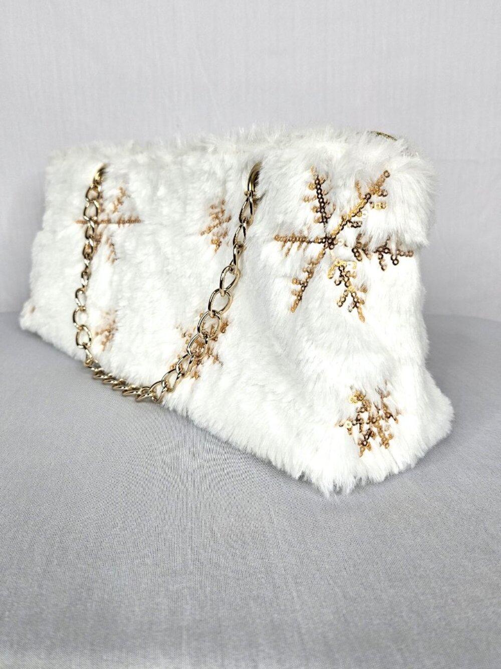 White Faux Fur Snowflake Purse | Gold Chain Christmas Holiday Handbag